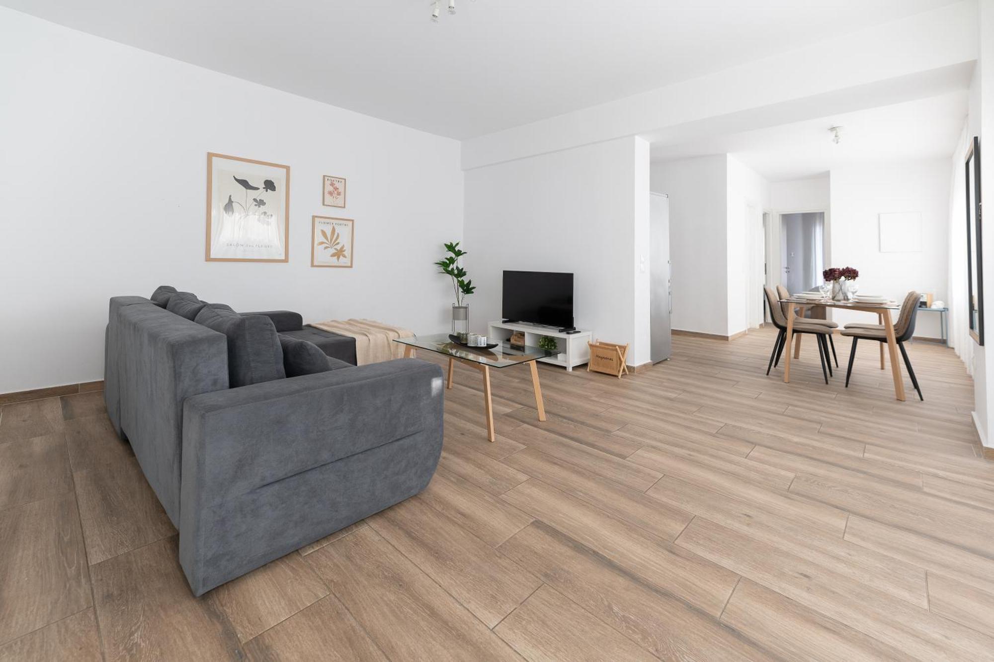 Stylish Spacious Apartment In Palaio Faliro أثينا المظهر الخارجي الصورة